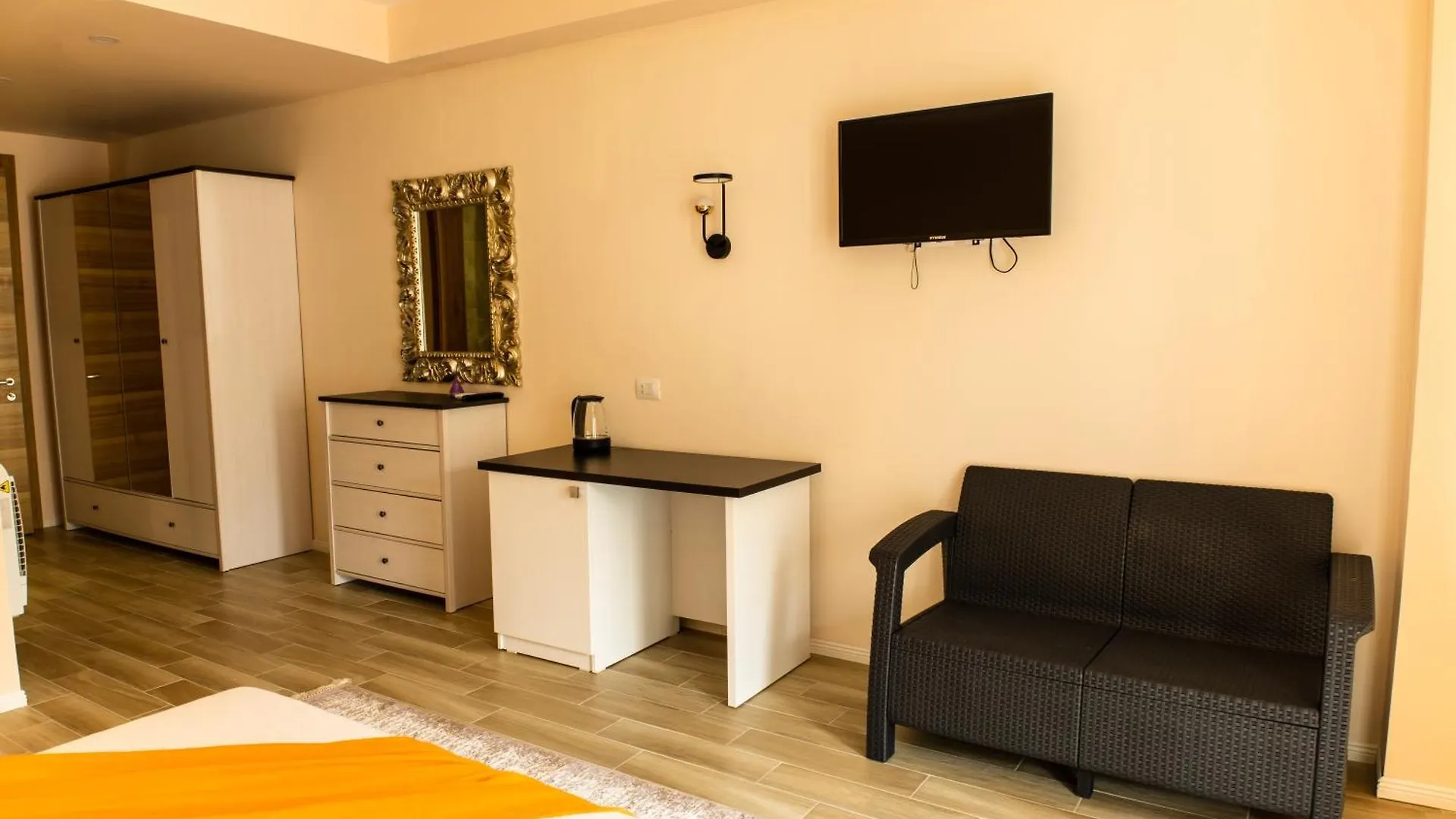 Costa Del Sol Hotel Durres